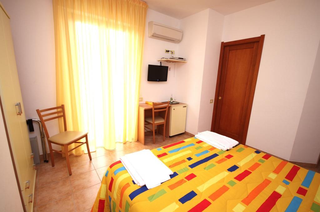 Hotel Alguer Szoba fotó