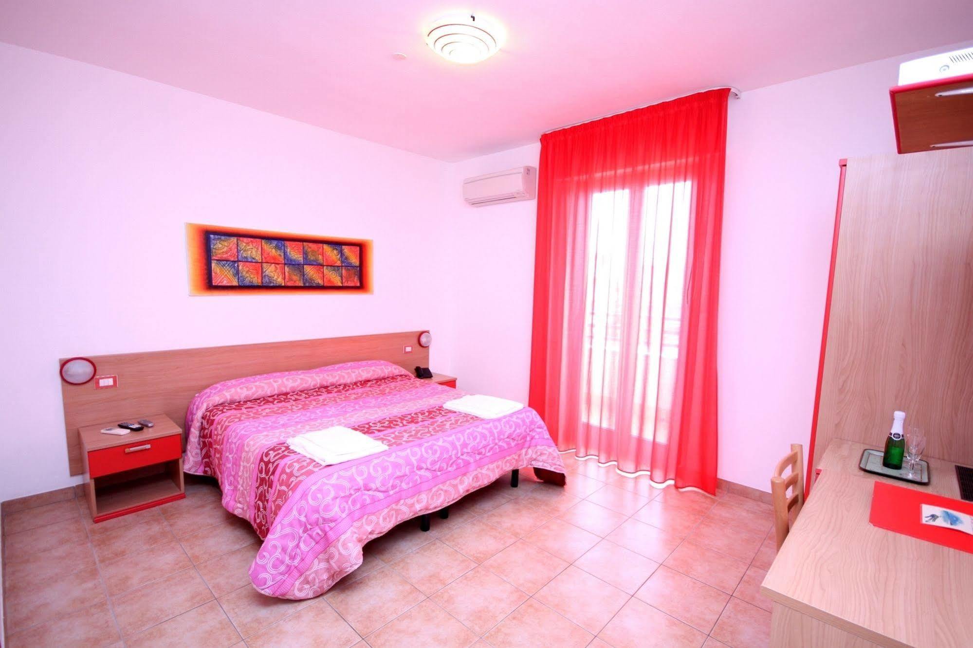 Hotel Alguer Kültér fotó